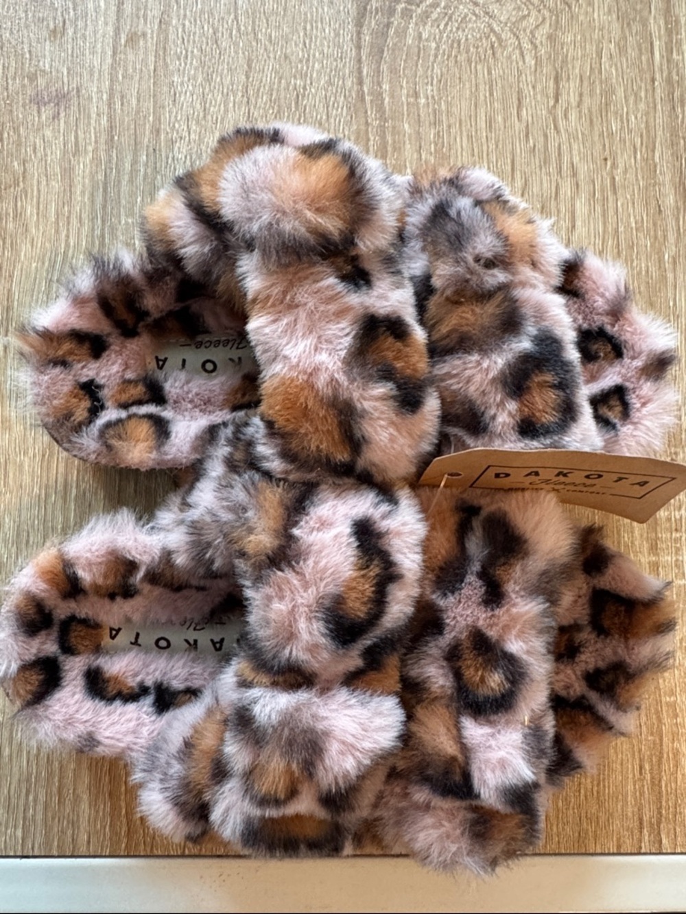Dakota sandals Faux Fur Leopard Print Slippers Pink Brown medium 13 1 size girl